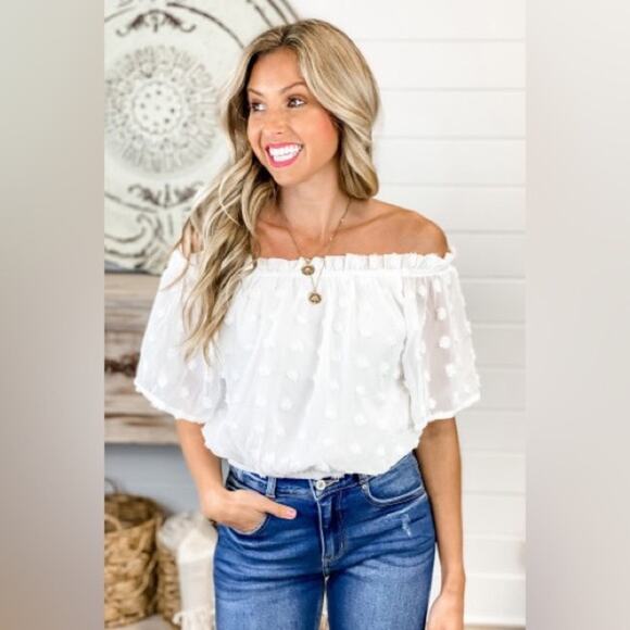 Boutique NWOT White Double Layered Textured Polka Dot Off the Shoulder Blouse - Picture 6 of 12